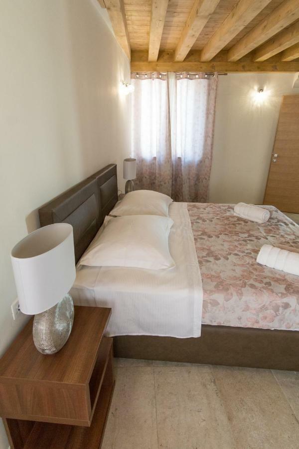 Jr Luxury Guesthouse2 Split Exterior foto
